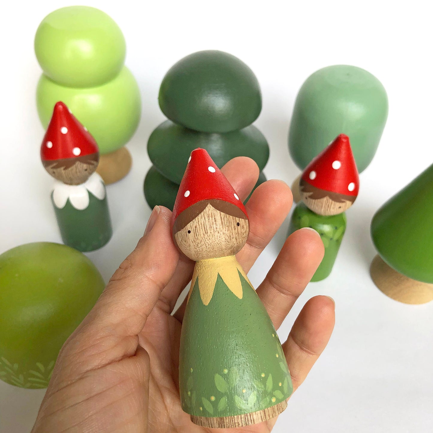 Garden gnomes peg doll set, Enchanted Forest toy for toddlers