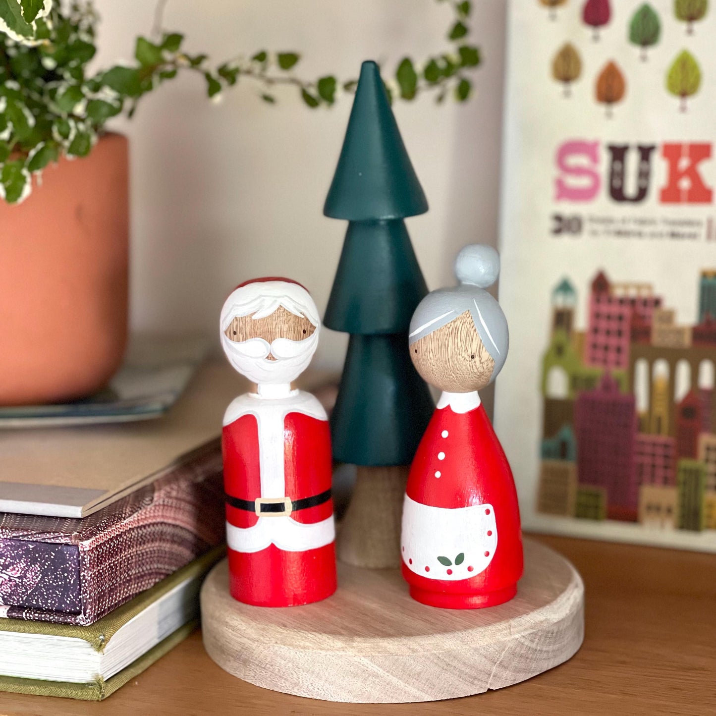 Santa & Mrs. Claus Peg People, Christmas Decorations
