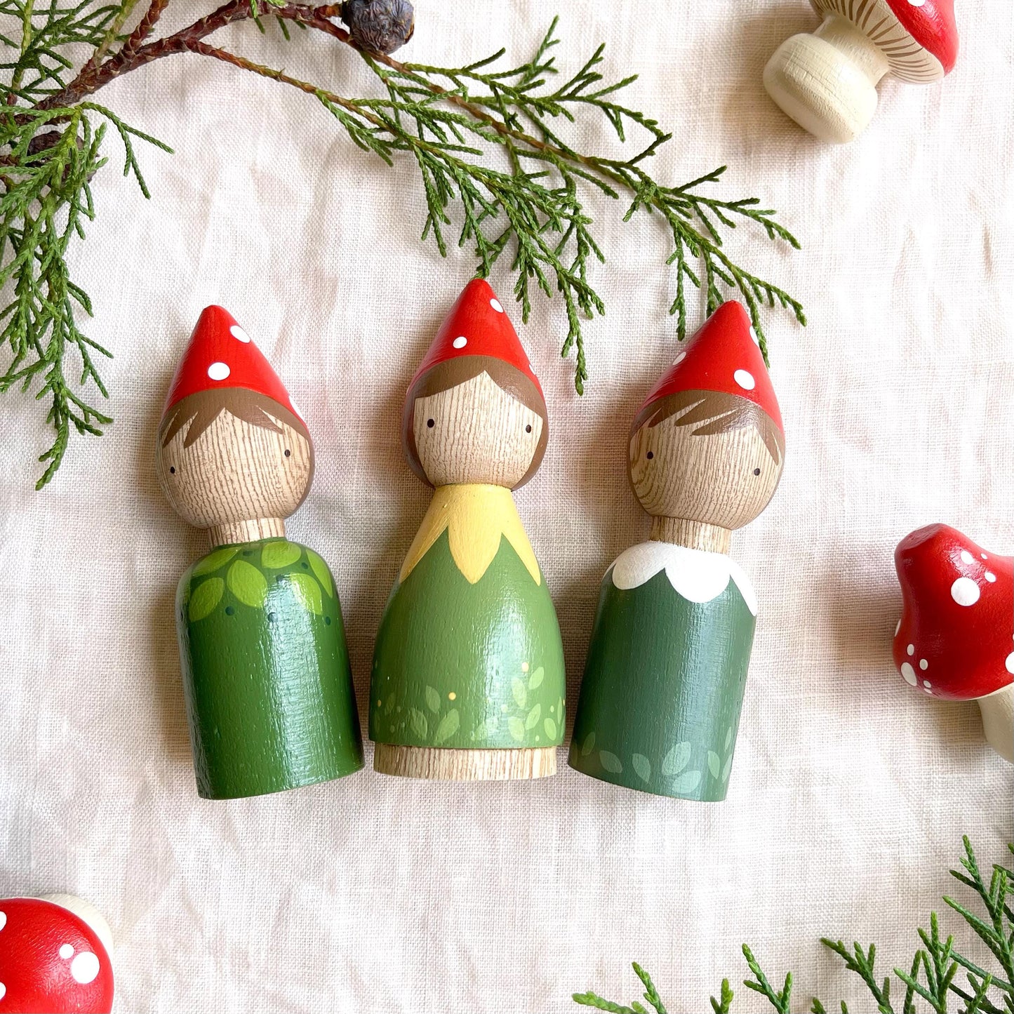 Garden gnomes peg doll set, Enchanted Forest toy for toddlers