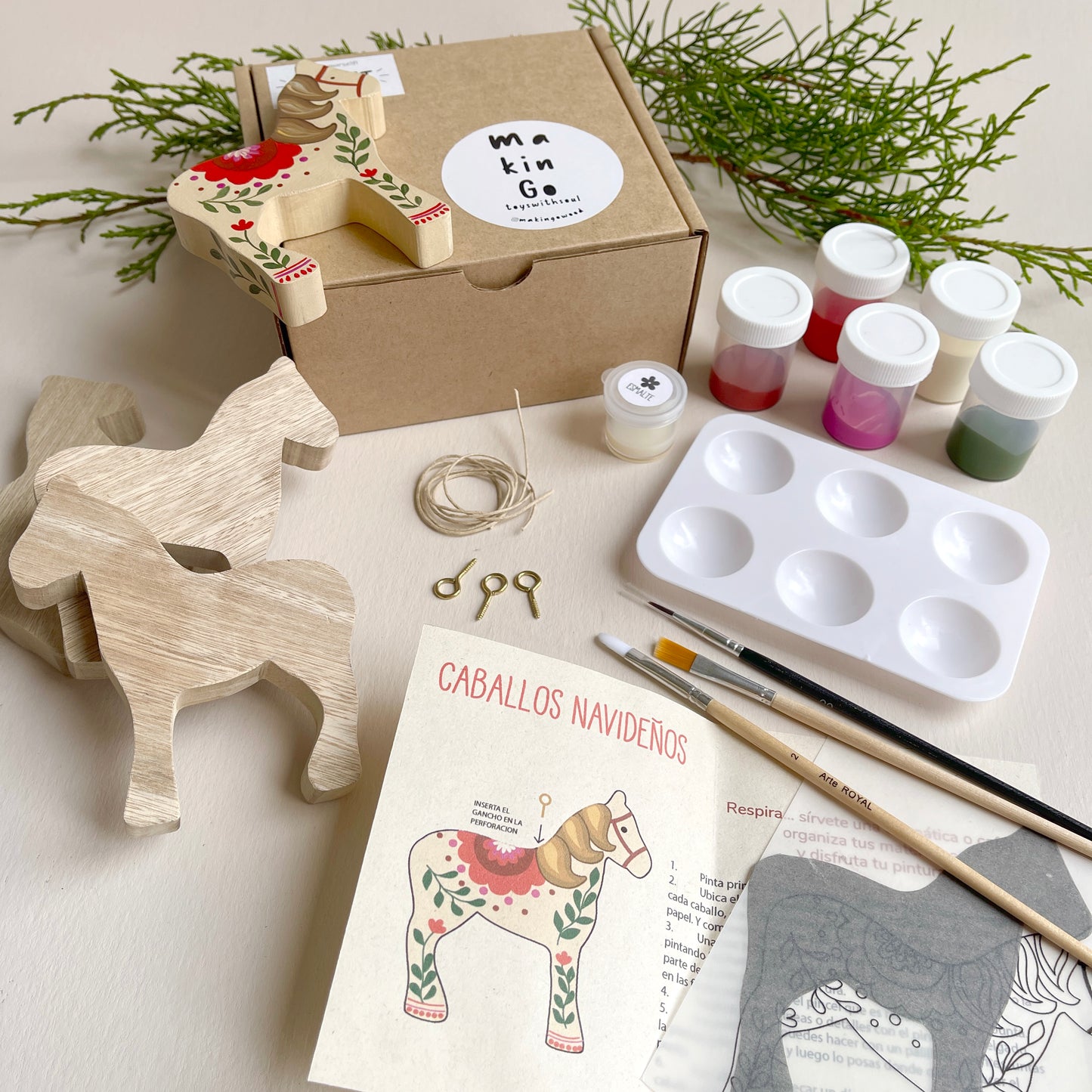 DIY Christmas Craft Kit | Perfect Creative Gift for Craft Lovers
