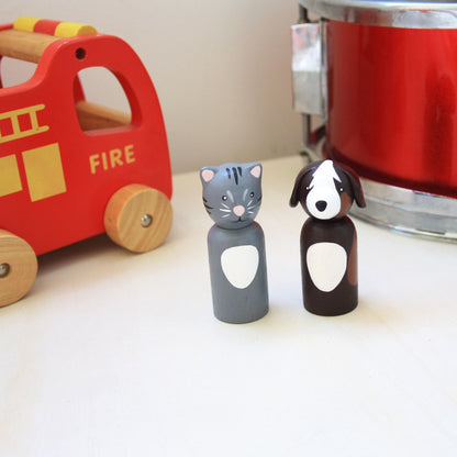 Dollhouse Family Set, Peg people set