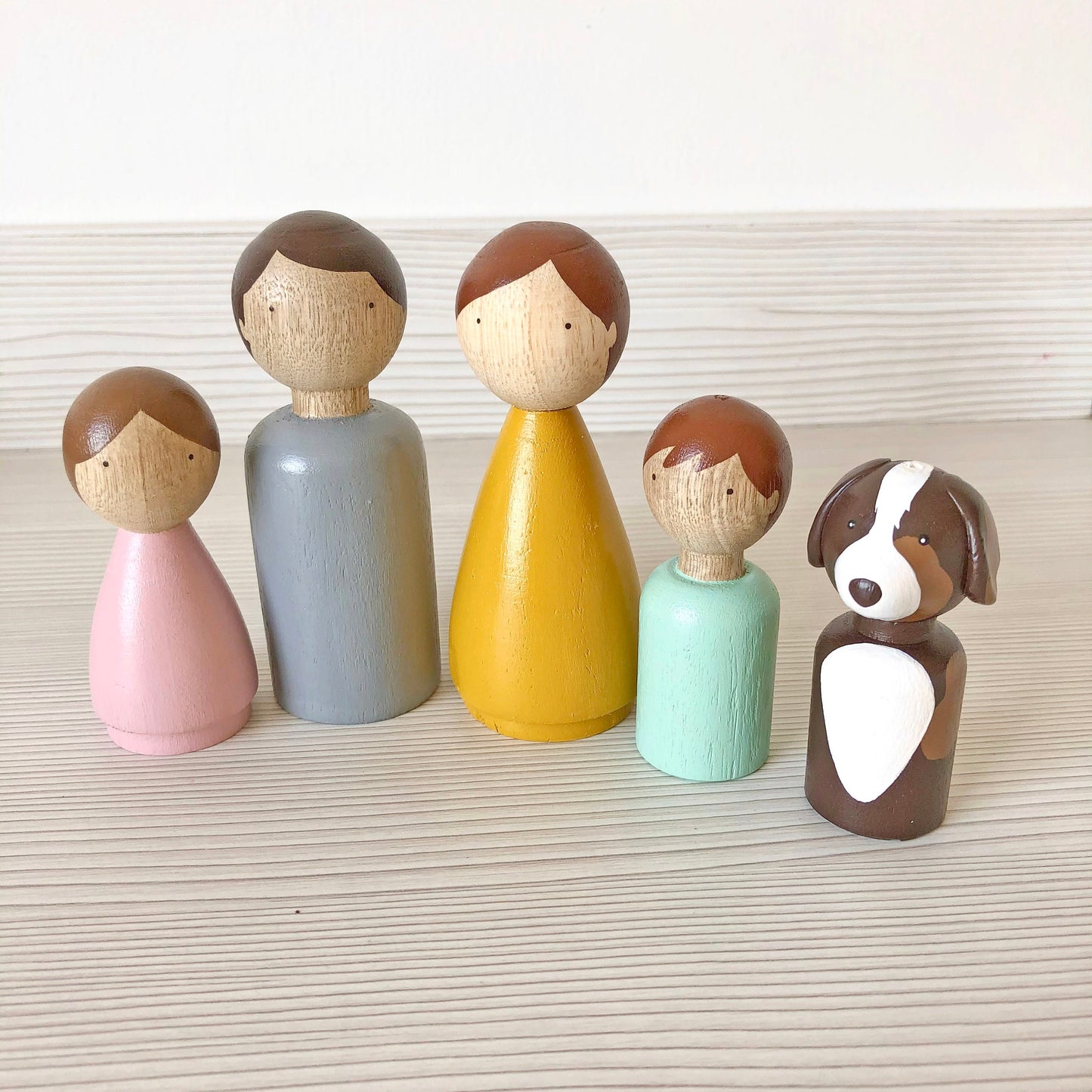 Dollhouse Family Set, Peg people set