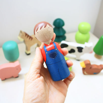 Wooden farm animals play Set