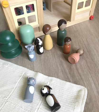 Dollhouse Family Set, nursery decor, natural kids toy
