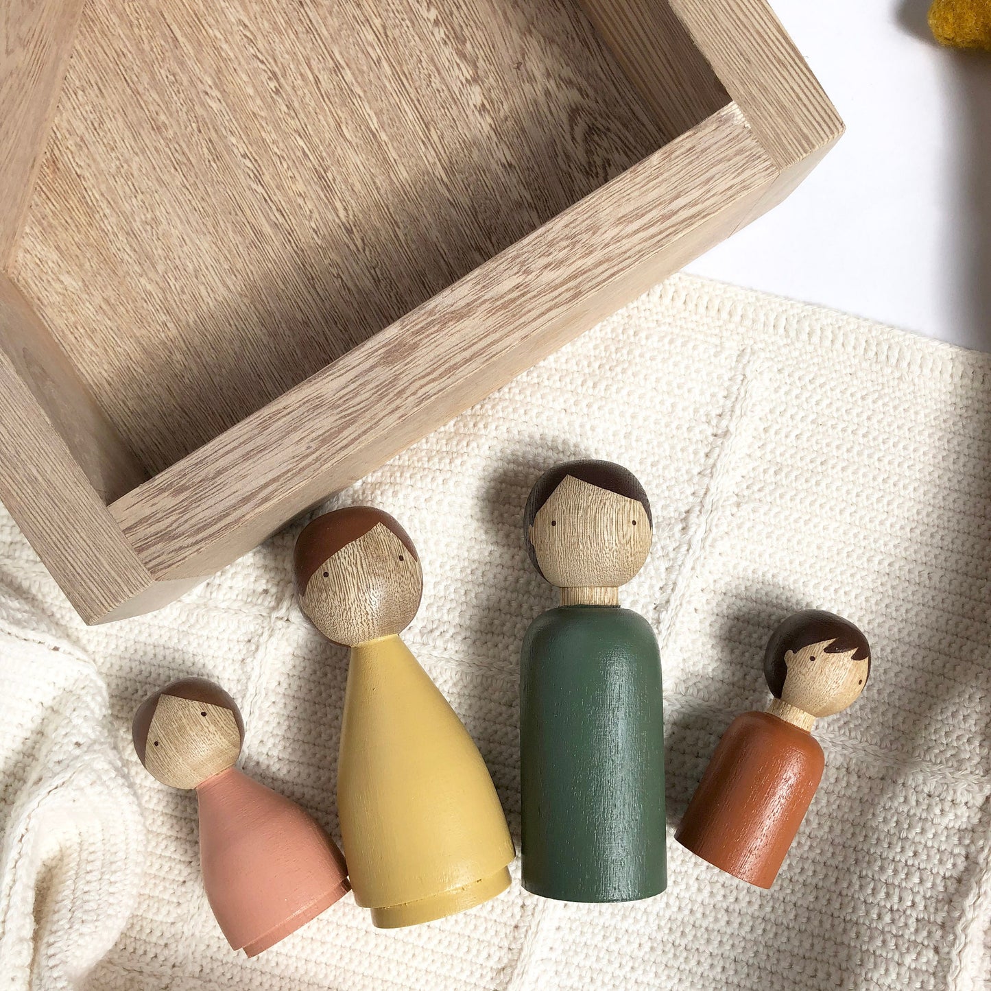 Dollhouse Family Set, nursery decor, natural kids toy