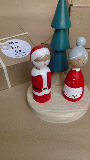 Santa & Mrs. Claus Peg People, Christmas Decorations